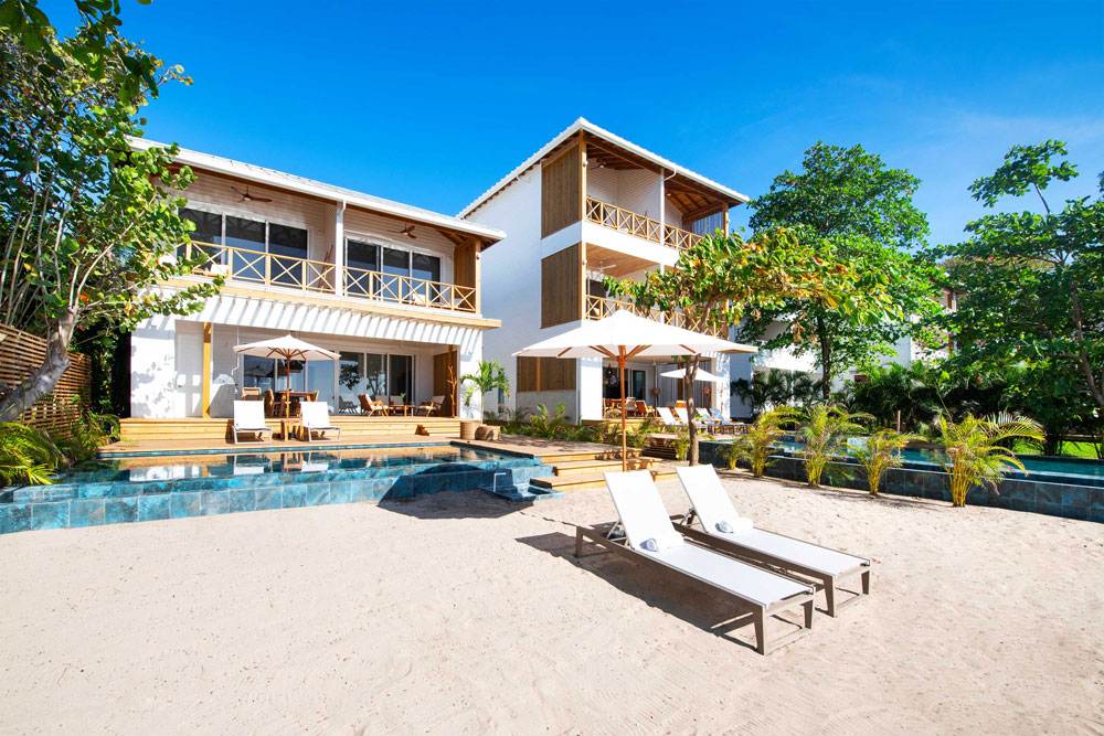 Ibagari-Homes--Private-Luxury-Homes-in-Roatán-